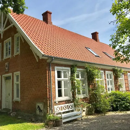 Villa Skovly - havudsigt ved Lundeborg-2